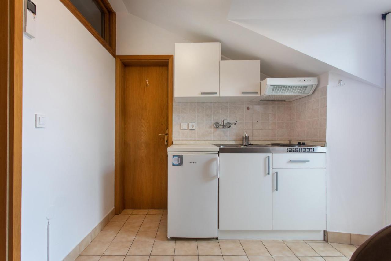 Apartmaji Pri Perotu Izola Kültér fotó