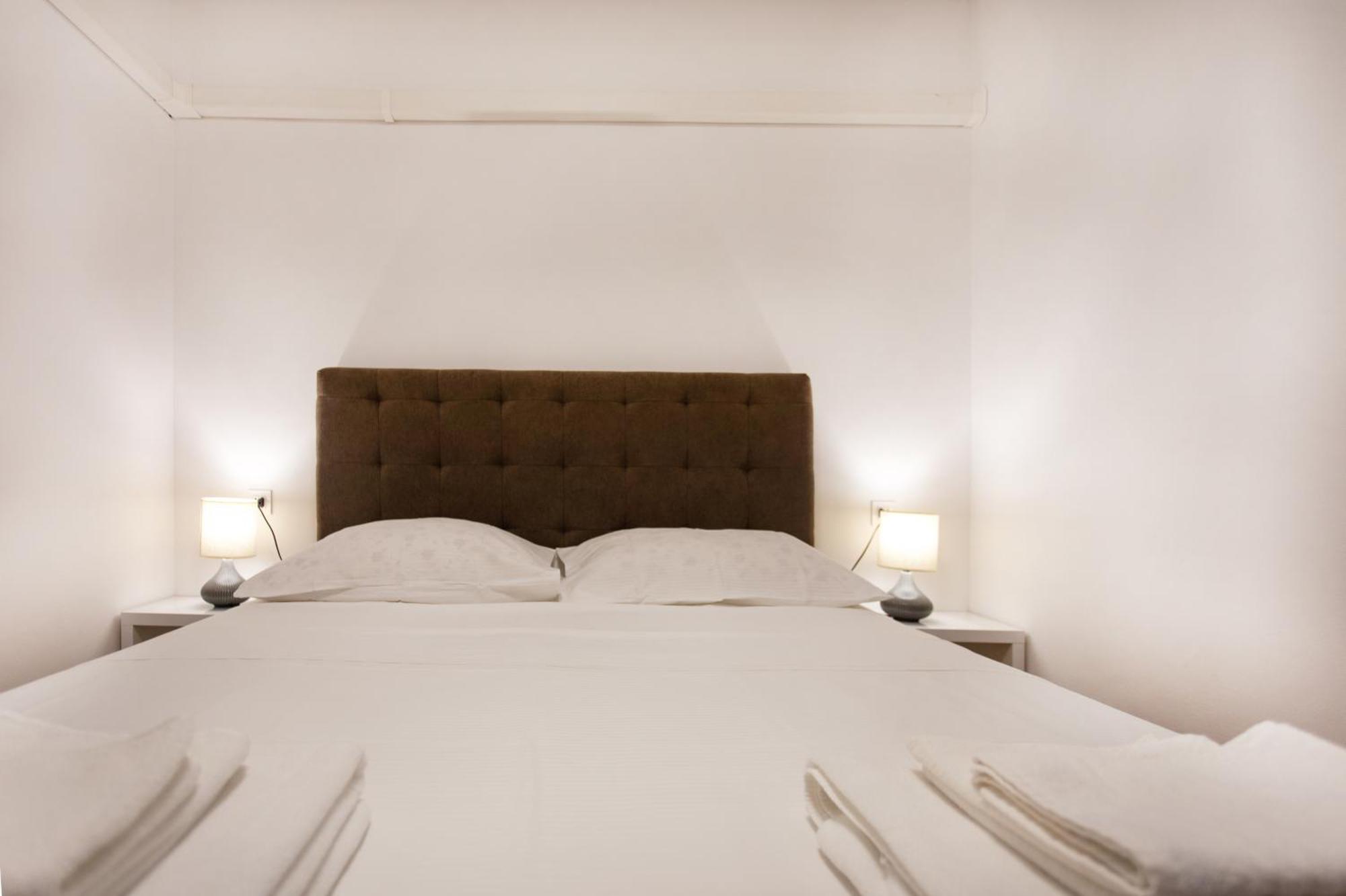 Apartmaji Pri Perotu Izola Kültér fotó